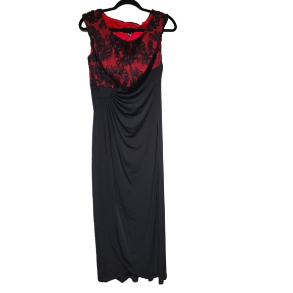 NEW Red & Black Soutache Faux-wrap Gown Size 6 - Picture 3 of 6